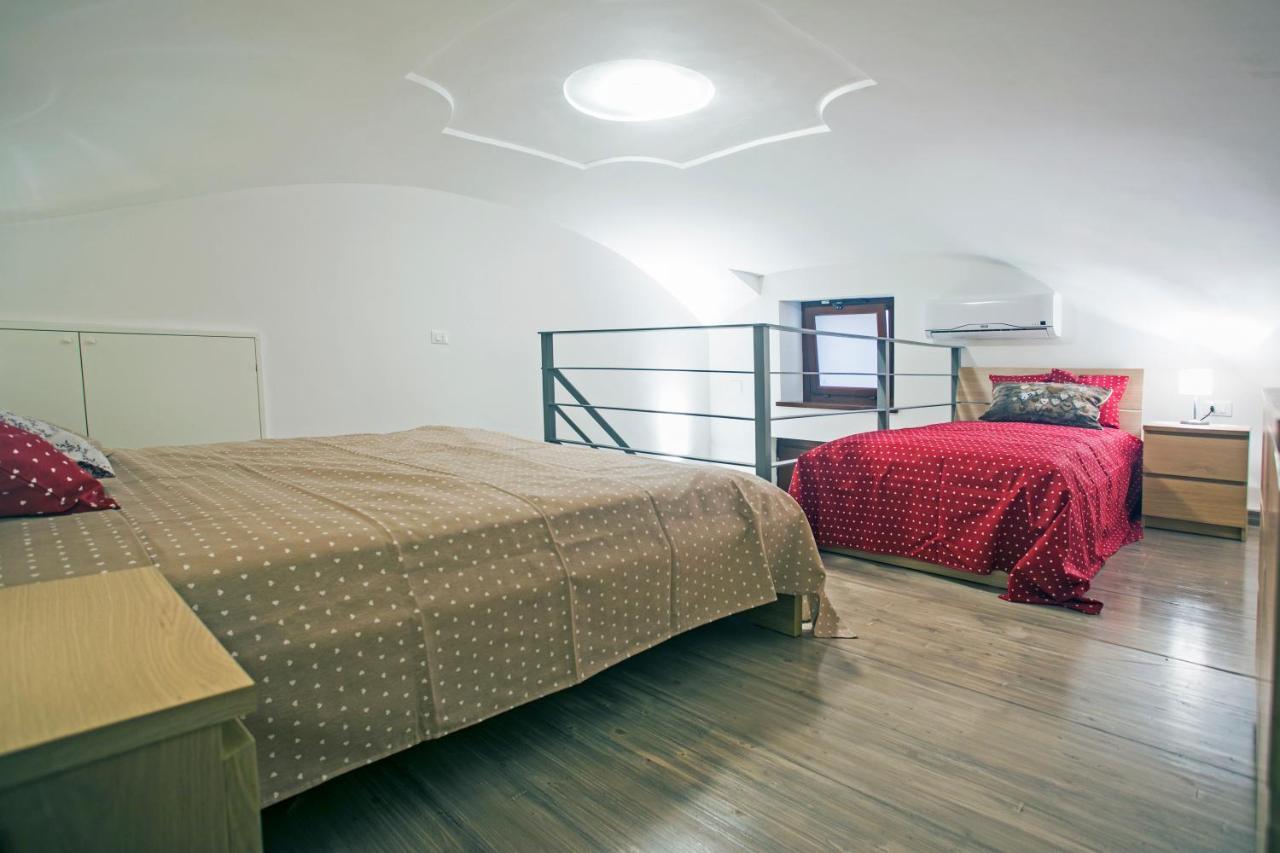 Sirene Holiday Bed and Breakfast Gaeta Esterno foto